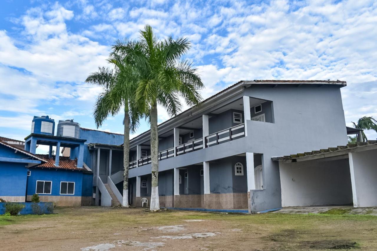 Hotel Marina Clube De Pesca Cananeia Exterior photo