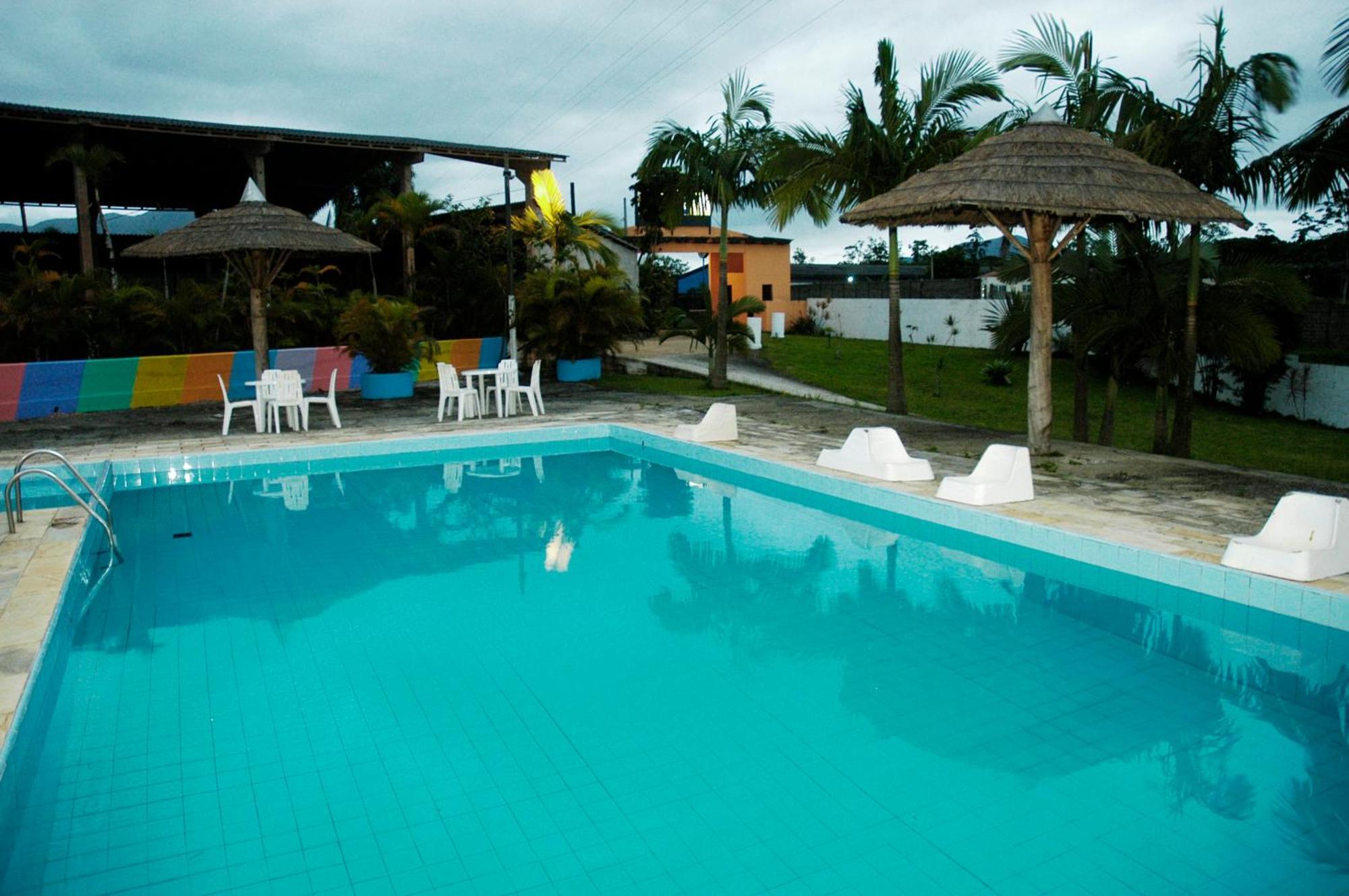 Hotel Marina Clube De Pesca Cananeia Exterior photo