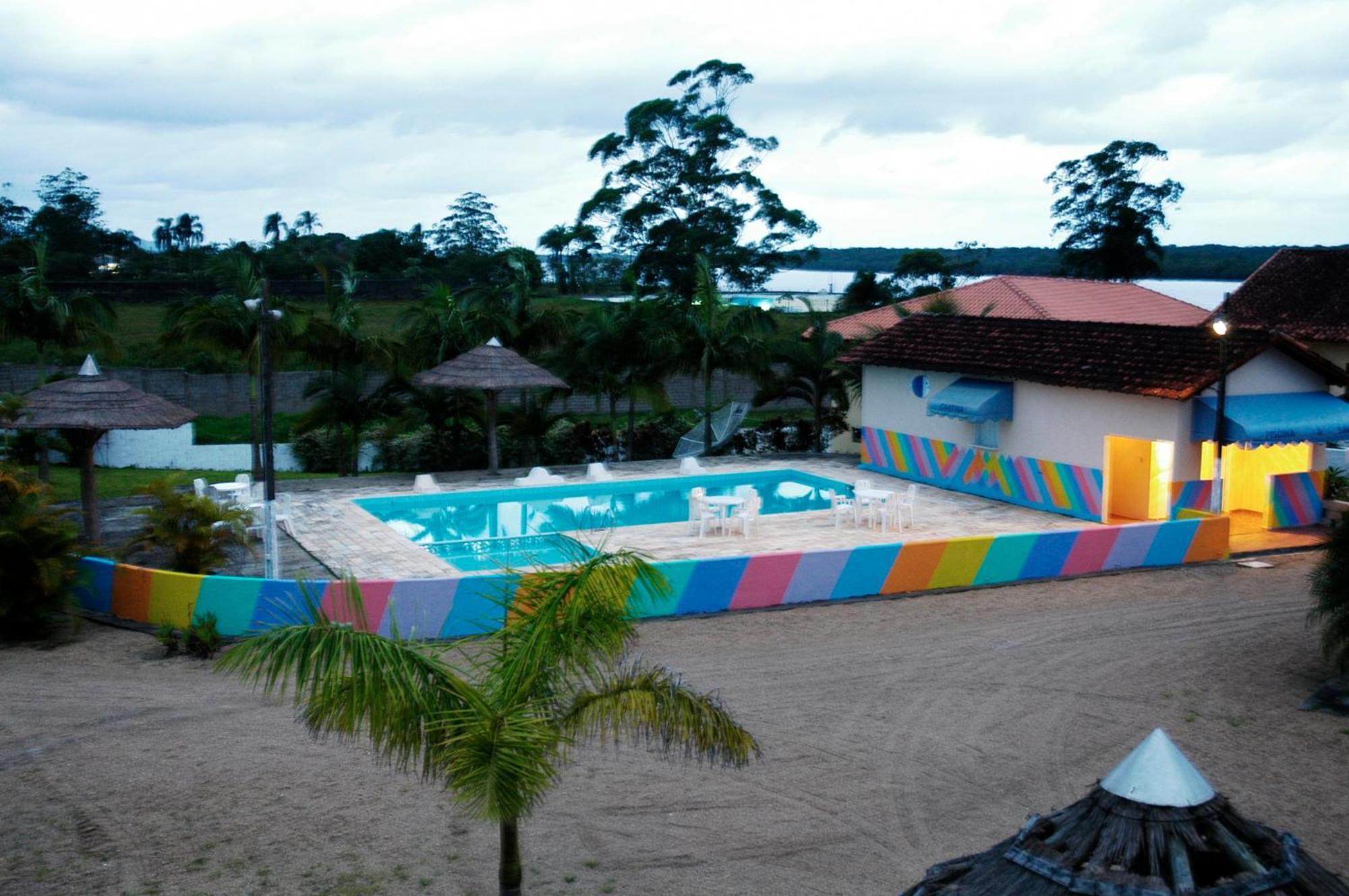 Hotel Marina Clube De Pesca Cananeia Exterior photo